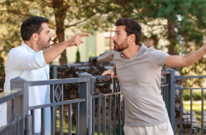 hoa-neighbor-dispute-300x197